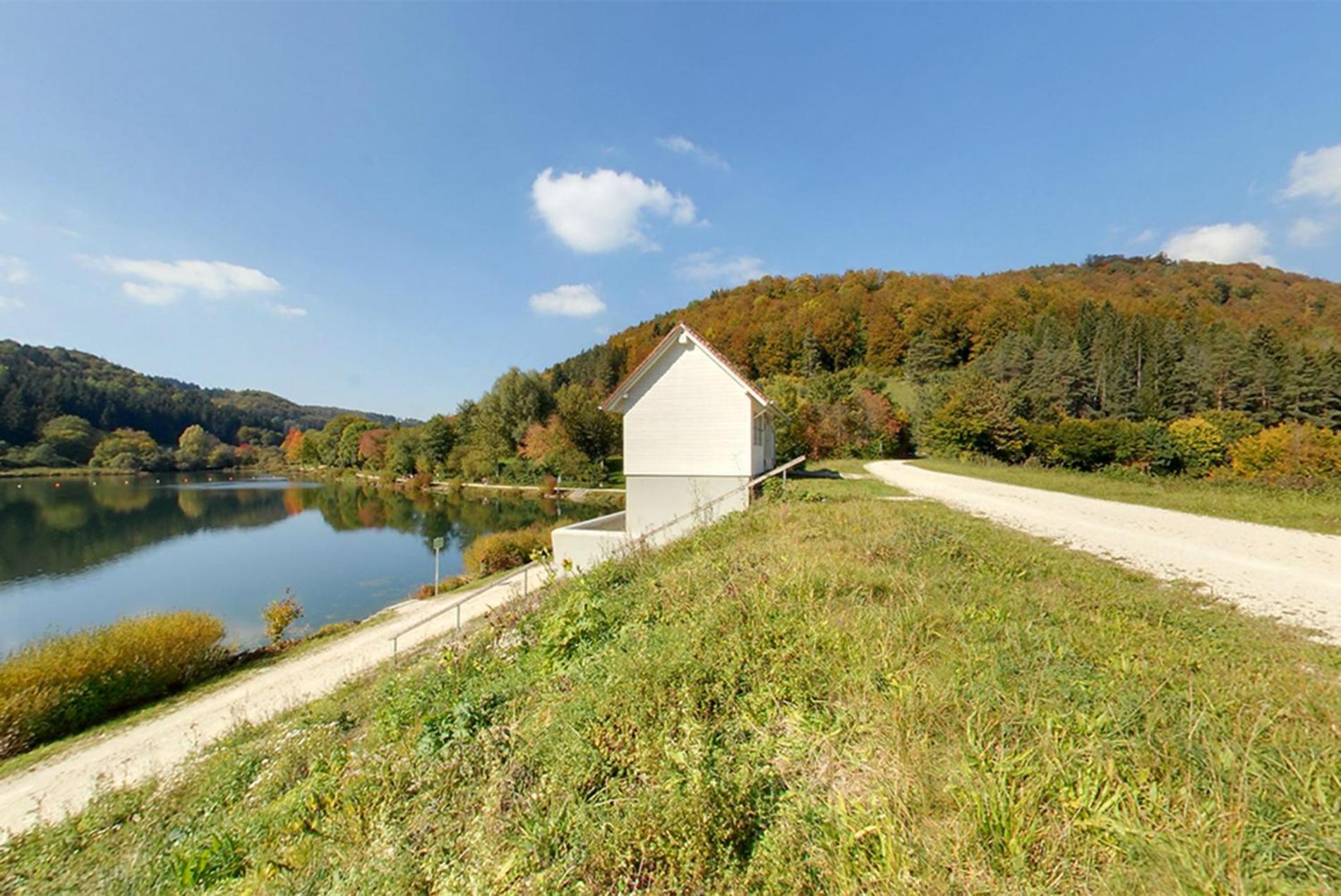 Hotel Garni Grottental Messstetten Exterior foto