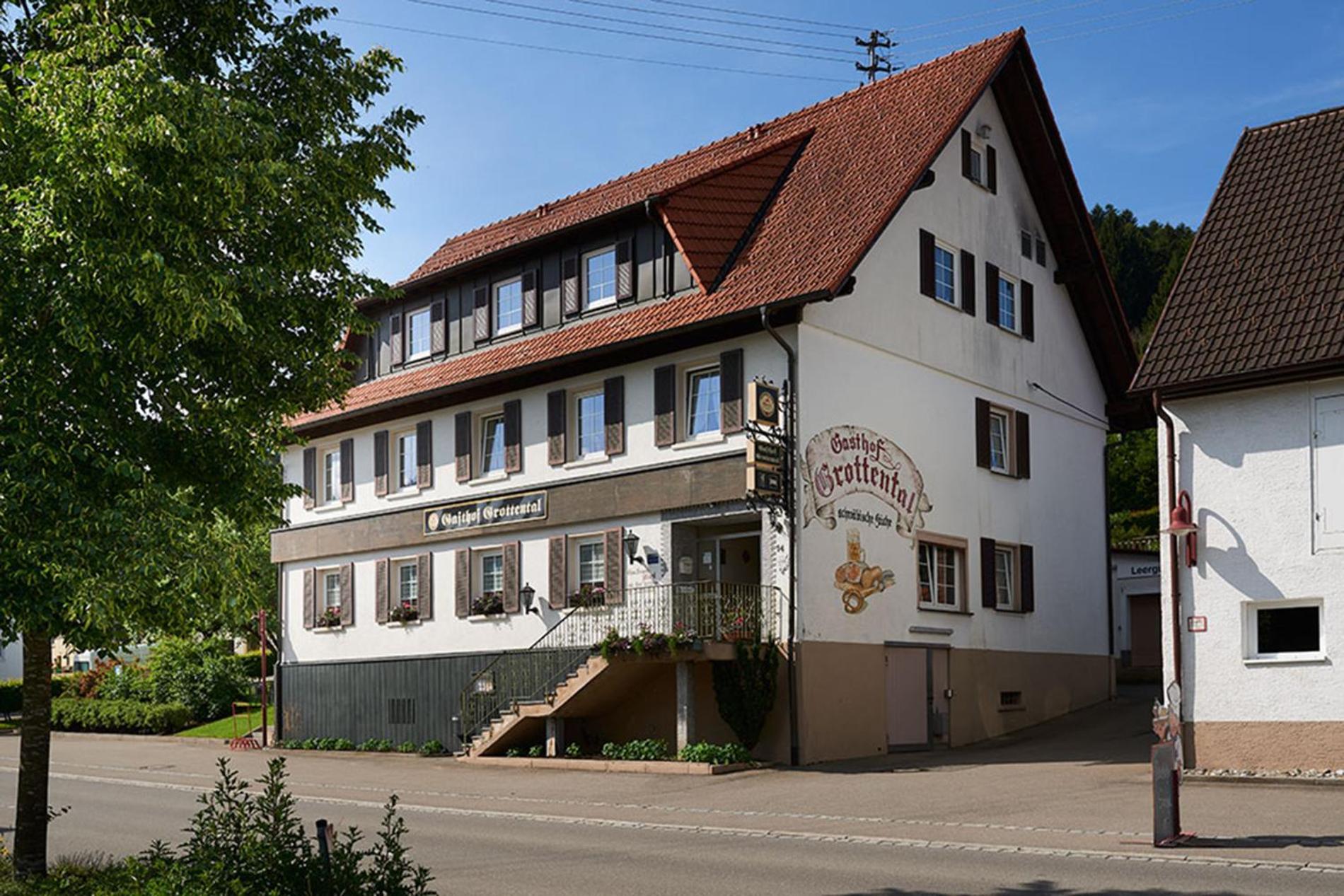 Hotel Garni Grottental Messstetten Exterior foto
